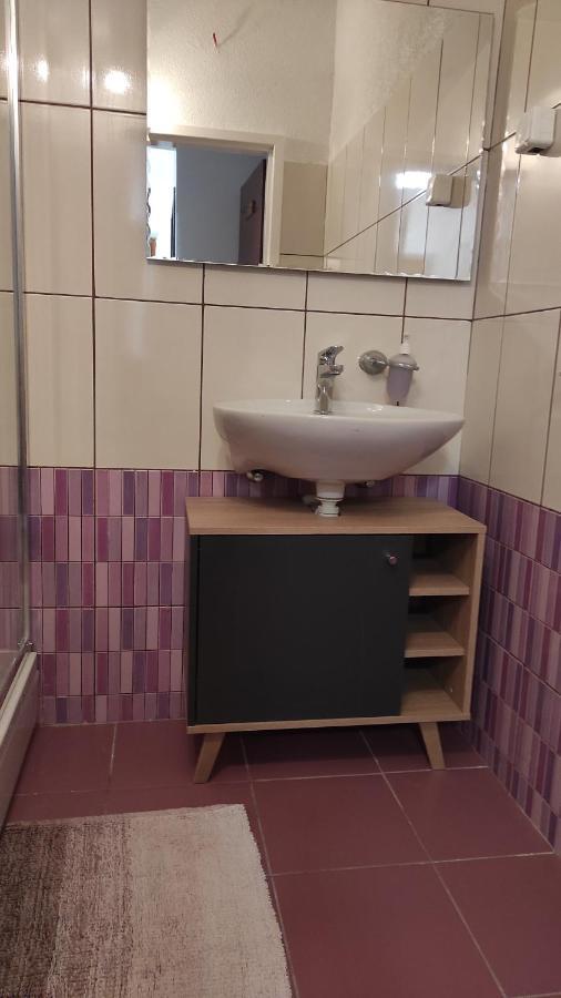 Apartmani Andric 斯拉诺 外观 照片