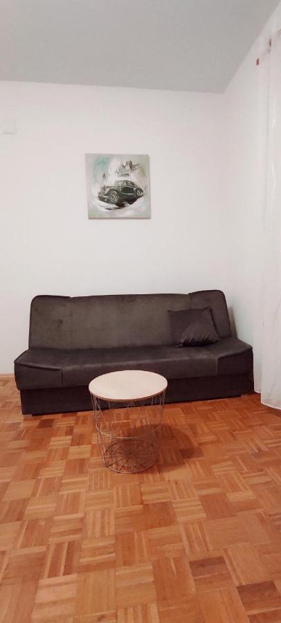 Apartmani Andric 斯拉诺 外观 照片