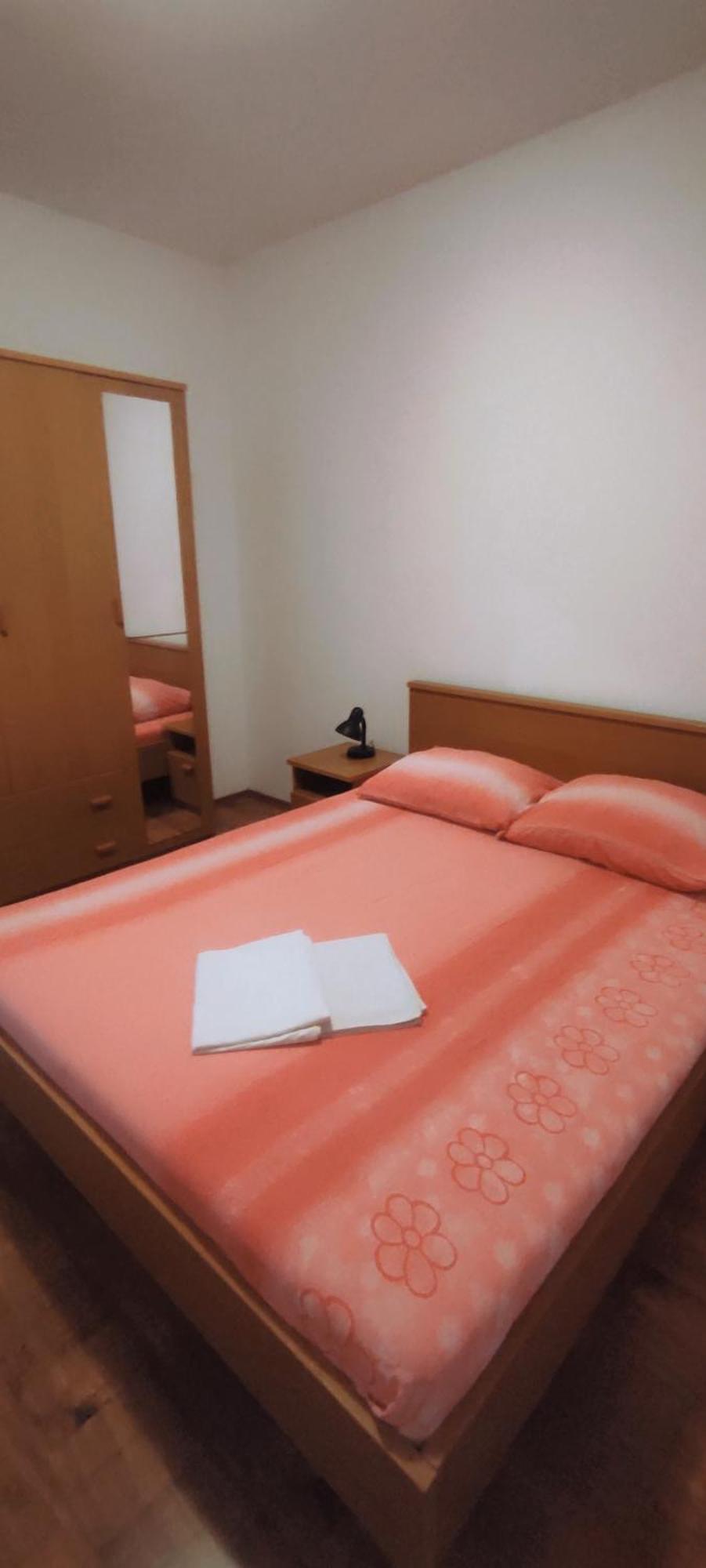 Apartmani Andric 斯拉诺 外观 照片