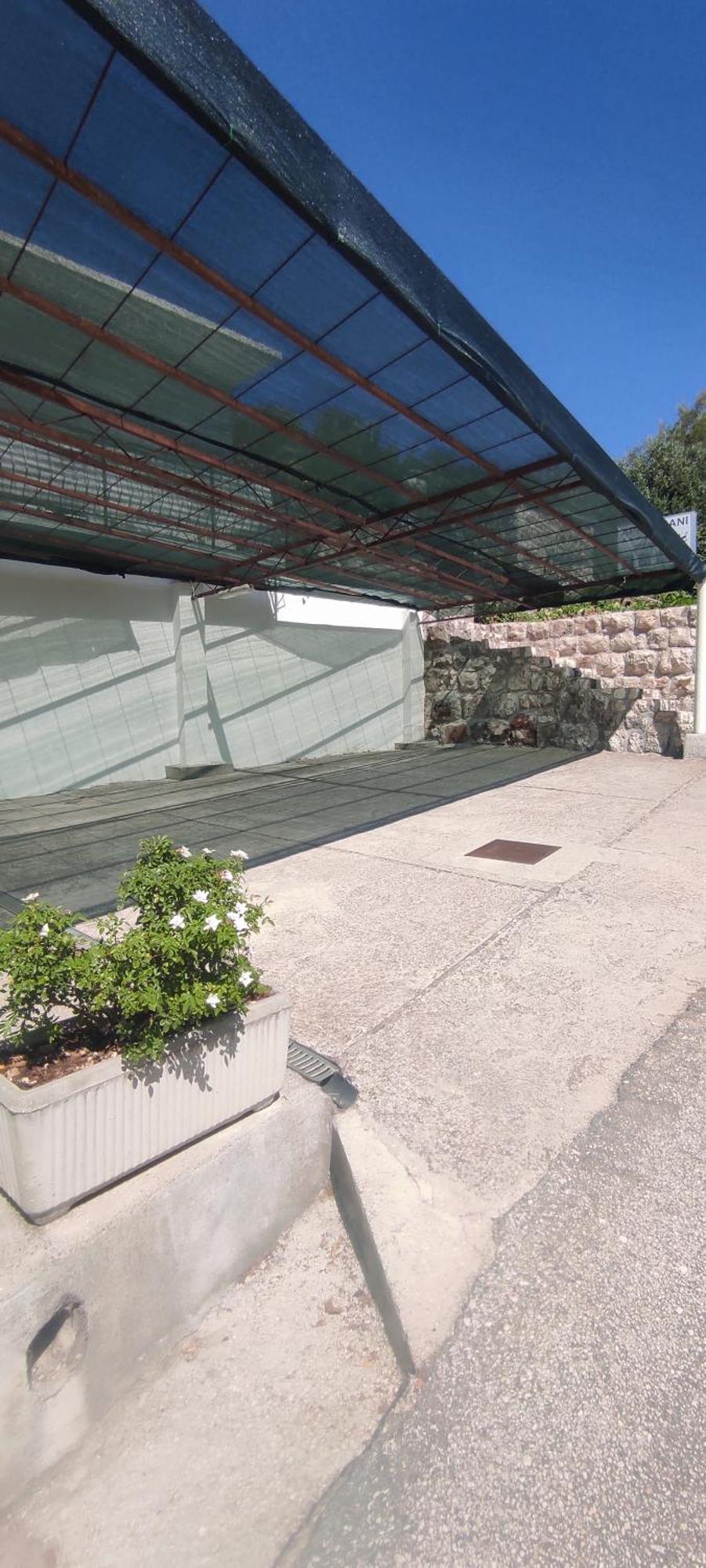 Apartmani Andric 斯拉诺 外观 照片